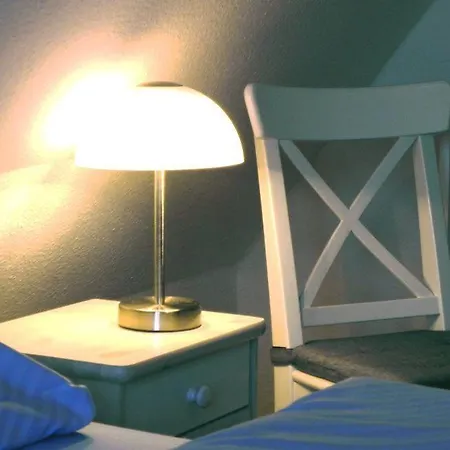 Hus Waasluuper Ferienwohnung Seeschwalbe Apartment